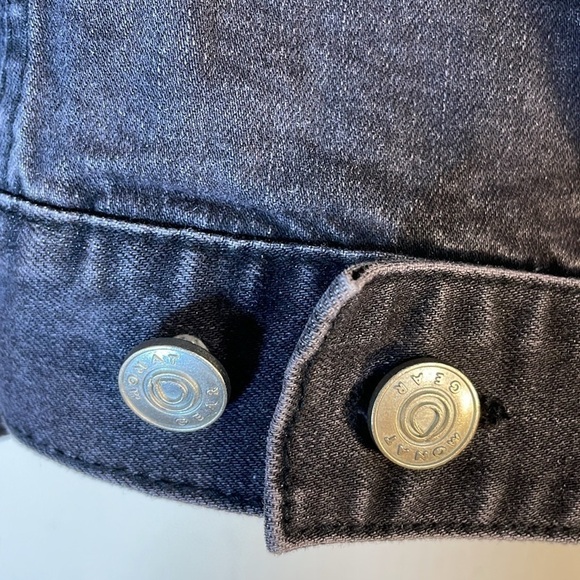 NWT. MONAT GEAR XXL Boss Babe Denim Jacket. - Picture 15 of 15